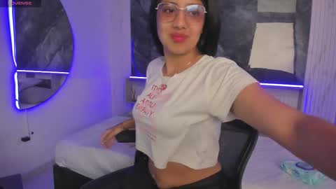 briseida_white online show from October 15, 2:08 pm