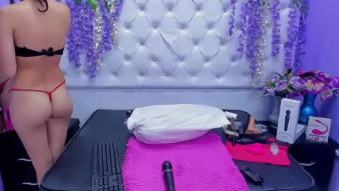 Snapshot of brithany_adms chatting on September 21, 1:59 am Brithany online show from September 21, 1:59 am