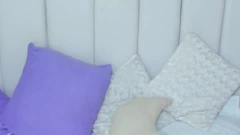 Snapshot of brithany_rousee chatting on February 10, 7:07 pm Brithany Rousee online show from February 10, 7:07 pm