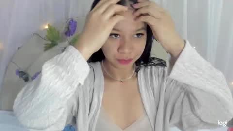 Snapshot of brithany_rousee chatting on January 21, 7:17 pm Brithany Rousee online show from January 21, 7:17 pm