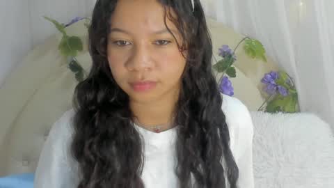 Snapshot of brithany_rousee chatting on January 9, 4:28 pm Brithany Rousee online show from January 9, 4:28 pm