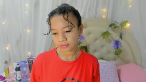 Snapshot of brithany_rousee chatting on December 30, 12:09 pm Brithany Rousee online show from December 30, 12:09 pm