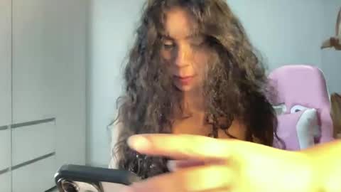 Snapshot of brithneysquirt chatting on February 3, 11:36 pm brithneysquirt online show from February 3, 11:36 pm