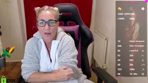 Lady Annabelle Montgomery online show from September 9, 7:24 pm