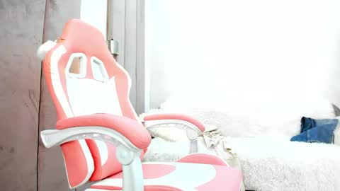 britney_charm online show from May 31, 7:47 am