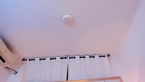 Brittany  online show from November 6, 4:40 am