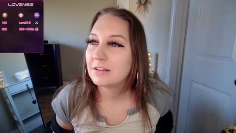 brookebee online show from December 11, 8:50 pm