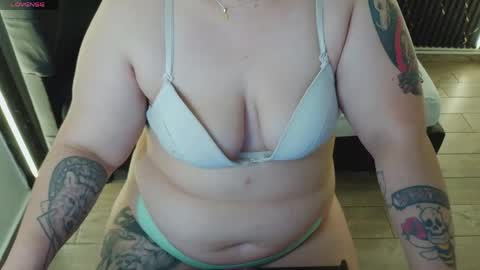 Bruja SCarlata online show from April 18, 2:14 am