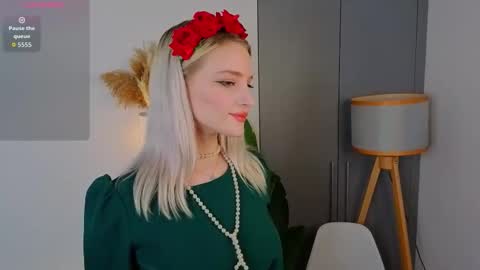 Doris online show from December 17, 9:24 am