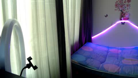 BRYXS online show from October 27, 1:28 pm