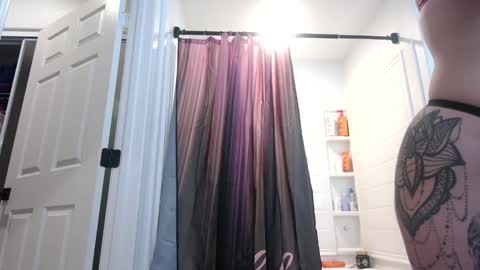 Queen Lola XXX online show from February 11, 12:36 am