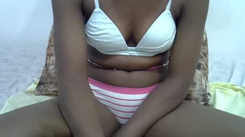 bubbly online show from November 11, 6:38 pm