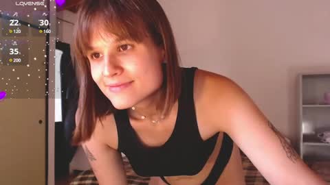 Snapshot of buckwheat_queen chatting on February 20, 9:31 pm Mira online show from February 20, 9:31 pm