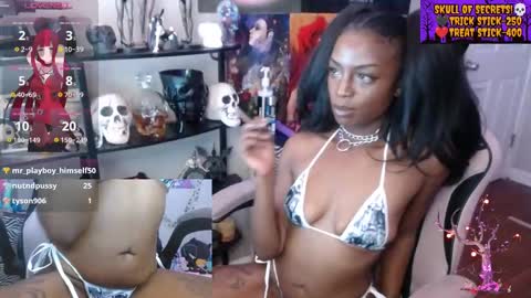 Snapshot of bunniikimi chatting on September 18, 2:37 pm Bunnii Kimi online show from September 18, 2:37 pm