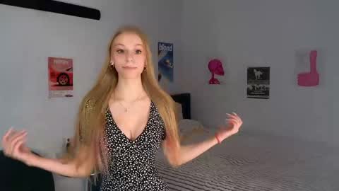 Call me Belle online show from April 2, 9:18 am