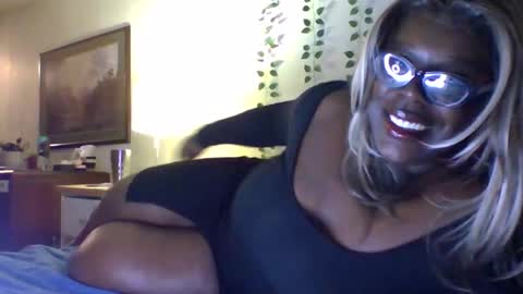 Bunny online show from November 5, 1:11 am