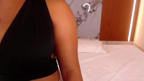 Rossi Hill online show from April 5, 12:26 pm