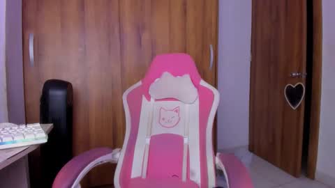 Isa online show from February 26, 4:44 am