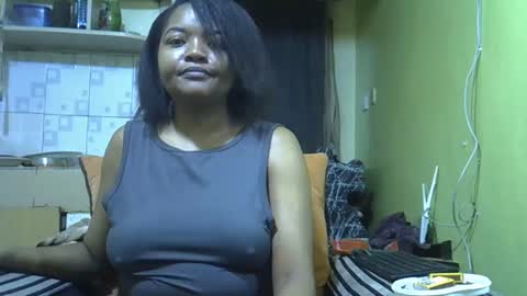 busty kenzi online show from January 12, 10:01 pm