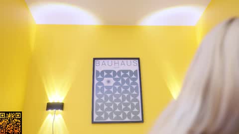 butteflai online show from October 23, 9:26 am