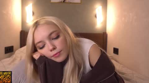 butteflai online show from November 28, 8:28 am