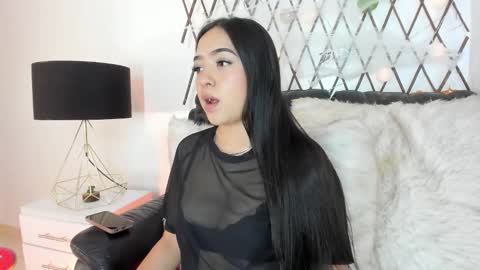 Snapshot of buttercup_li_ chatting on October 29, 7:27 pm zafiro online show from October 29, 7:27 pm