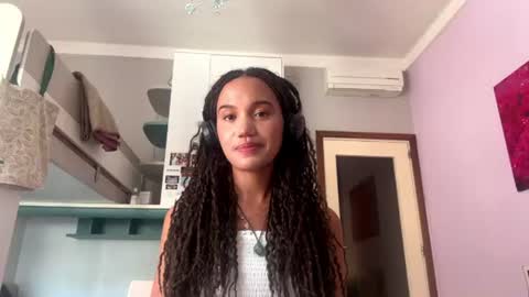 Anna online show from June 20, 2:09 pm
