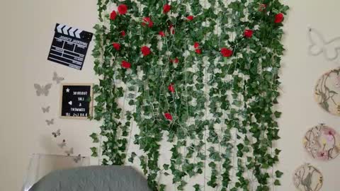 butterfly booty online show from November 29, 2:54 pm