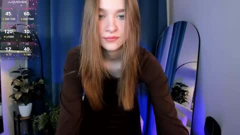 Polly online show from April 14, 9:04 pm