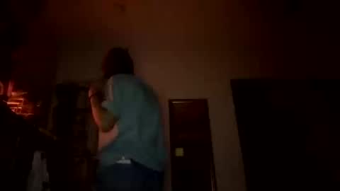 Snapshot of calishop1 chatting on October 29, 2:49 am calishop1 online show from October 29, 2:49 am