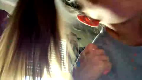 Snapshot of calishop1 chatting on September 10, 9:37 pm calishop1 online show from September 10, 9:37 pm