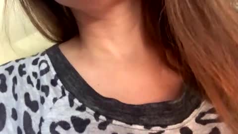 Snapshot of calishop1 chatting on December 16, 4:27 pm calishop1 online show from December 16, 4:27 pm