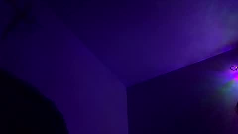 Snapshot of calishop1 chatting on January 4, 5:05 am calishop1 online show from January 4, 5:05 am