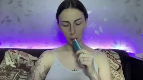Snapshot of call_me_dad_ chatting on January 21, 7:17 pm Anna online show from January 21, 7:17 pm