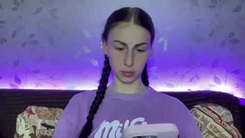 Snapshot of call_me_dad_ chatting on March 10, 8:01 pm Anna online show from March 10, 8:01 pm