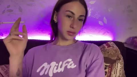 Snapshot of call_me_dad_ chatting on September 8, 7:13 pm Anna online show from September 8, 7:13 pm