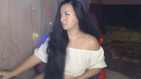 Shaya online show from November 11, 4:59 pm