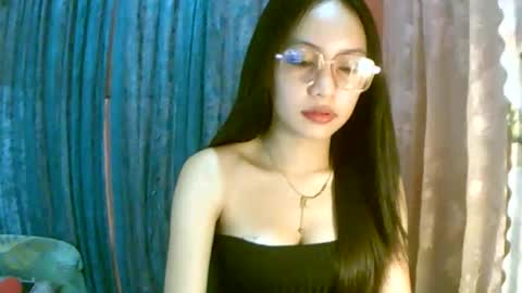 Freya online show from October 7, 4:39 am