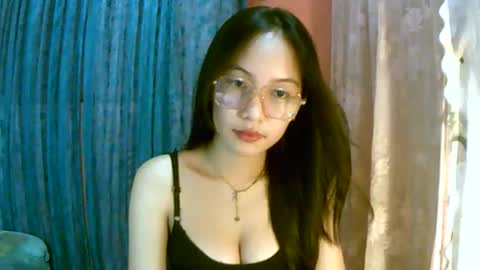 Freya online show from October 26, 10:11 am