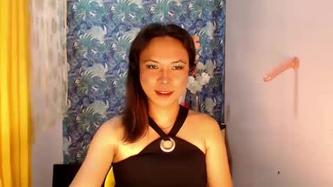 callme meya in asia online show from December 10, 2:59 am