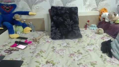 CamDiva1 online show from February 16, 1:11 pm