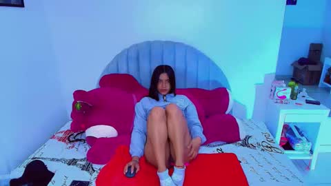 CAMI online show from December 5, 5:07 am