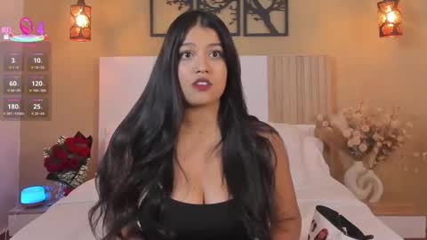 Snapshot of camila_bustamante_ chatting on October 15, 7:38 pm camila_bustamante_ online show from October 15, 7:38 pm