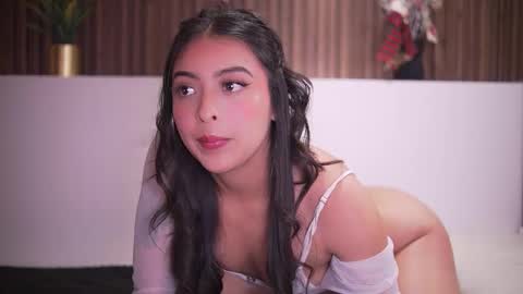 Camila online show from January 9, 3:44 am