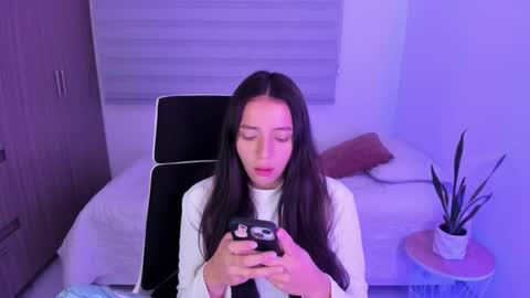  C A M I  online show from February 25, 2:10 am