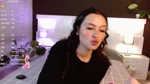 CAMI 3 online show from December 19, 2:31 pm