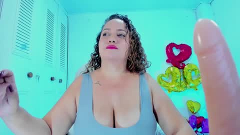Snapshot of camilaa_foxxx chatting on February 13, 11:58 pm camilaa foxxx online show from February 13, 11:58 pm