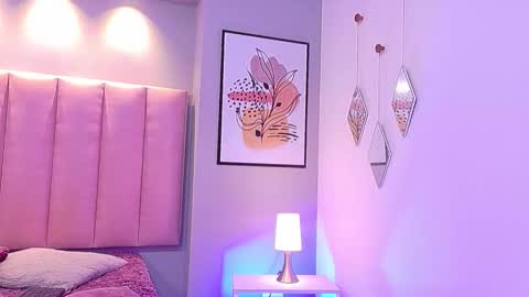 Camila online show from January 16, 12:45 pm