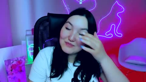 camilamartiez online show from April 25, 1:14 pm