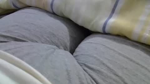 flash 50 tokens BIG CLIT  tits pussy. masturbation big clit 150 tokens fingers inside pussy 1000 tk  pump big clit 300 tk online show from October 28, 8:03 pm